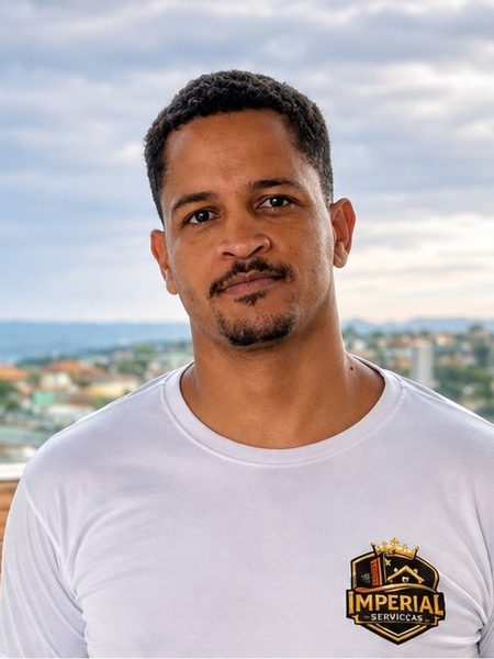 Cleiton, diretor de execução da Imperial Reformas